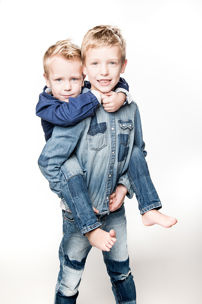 Fröhliche Kinder